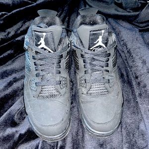 size 8 air jordan 4 black cats